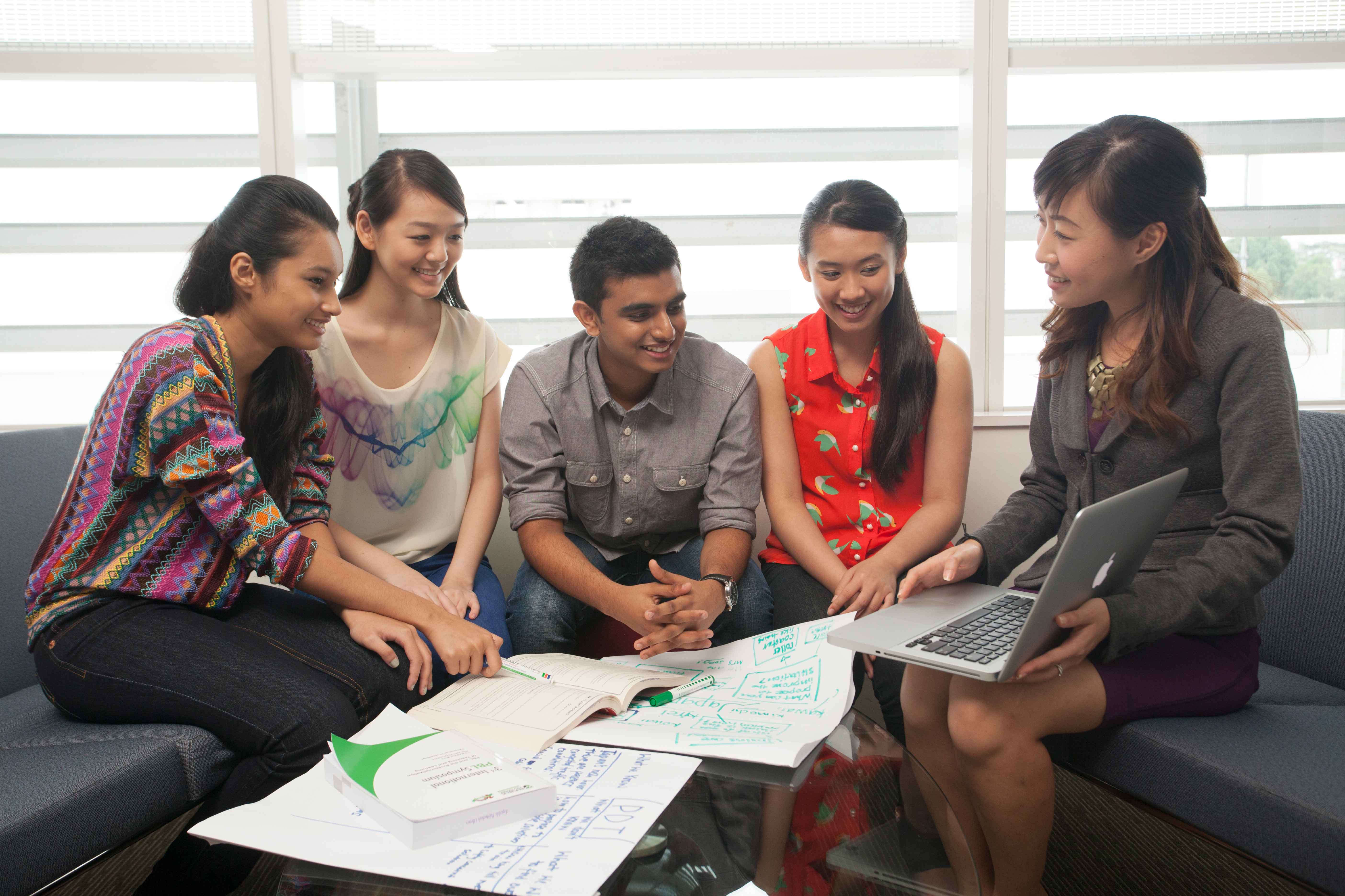 specialist-diploma-in-youth-and-student-support-and-development