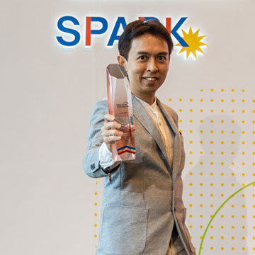 Mr Tzang Merwyn Tong