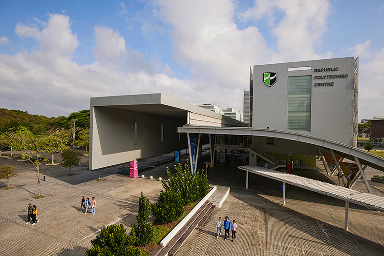 Wide angle shot of RP Campus Facade
