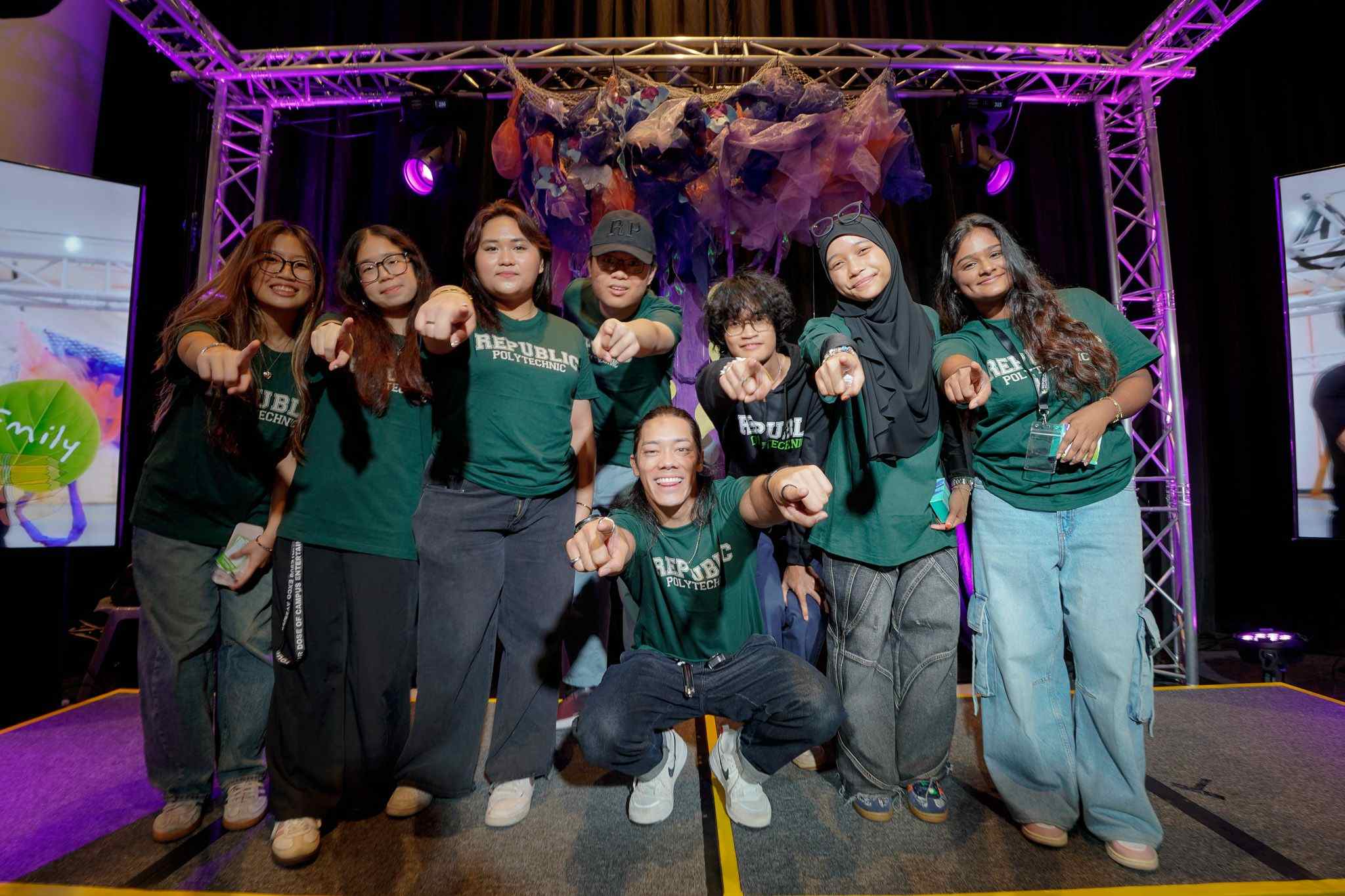 Avery and student ambassadors during a TikTok Live