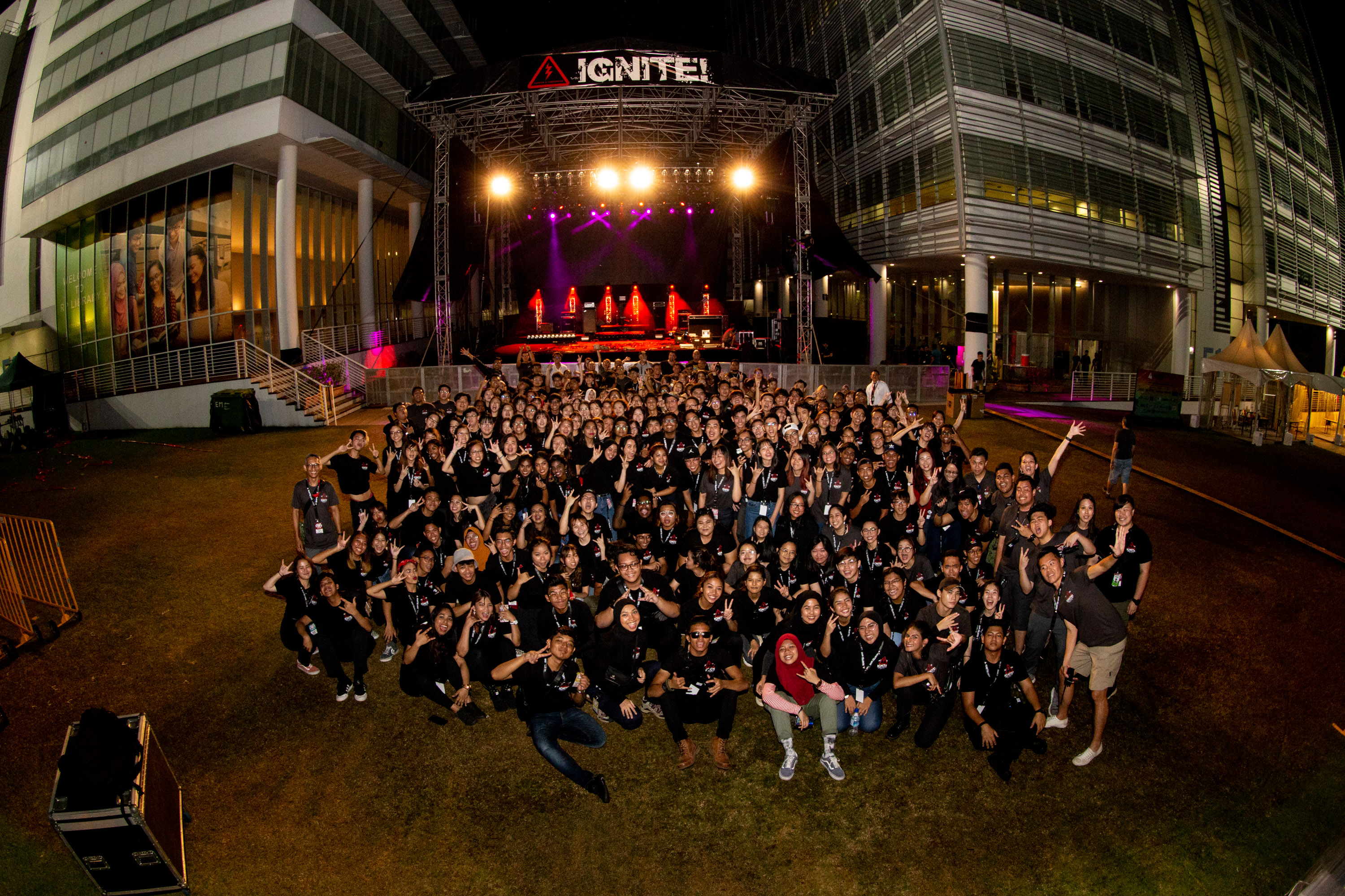 IGNITE2019Crew