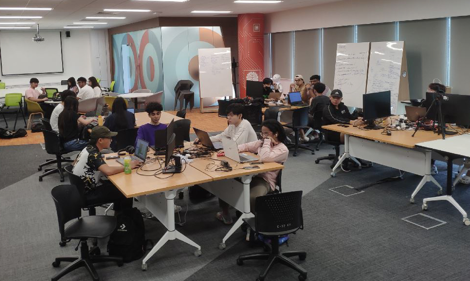 RP students learning in the AI Exploration and Experiential Lab