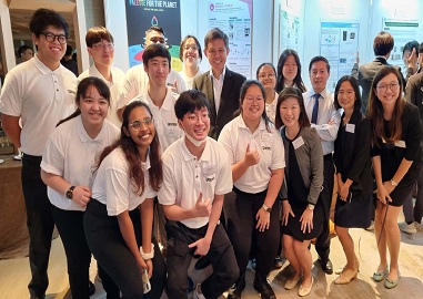 thumbnail The winning teams with Mr Chan Chun Sing, Minster for Education