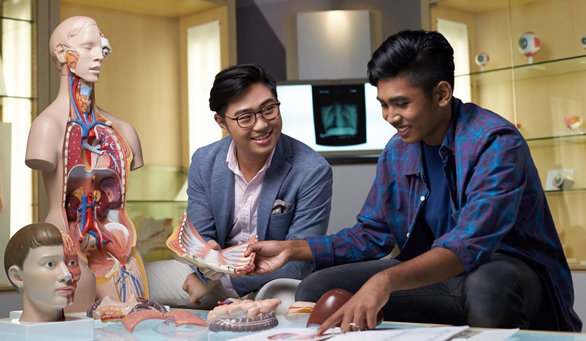 Diploma in Biomedical Science (R14)