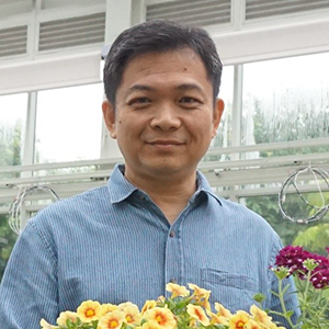Mr Thomas Seow
