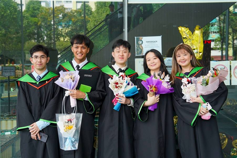 SOI graduates